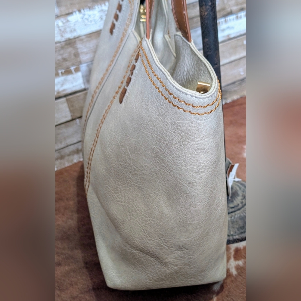New Elegant Beige and Brown Tote Bag - Picture 5 of 16